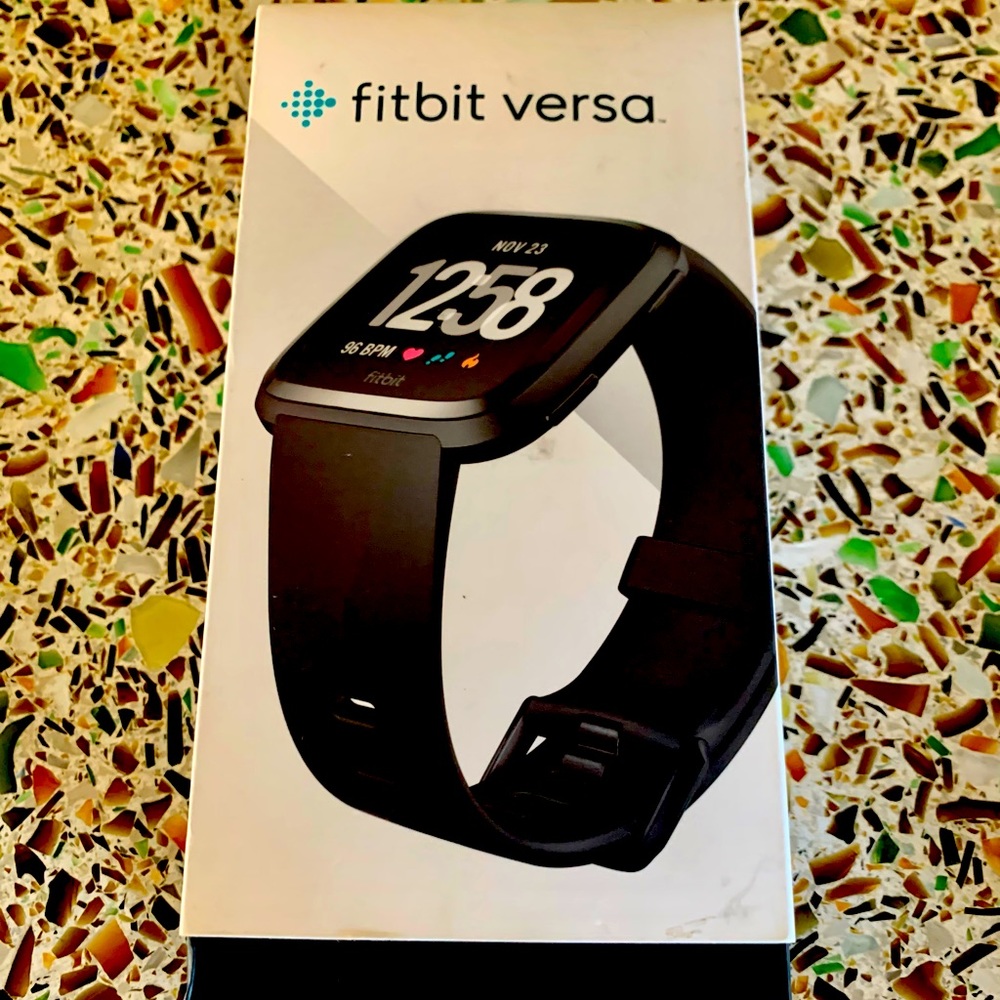 NWT Fitbit Versa